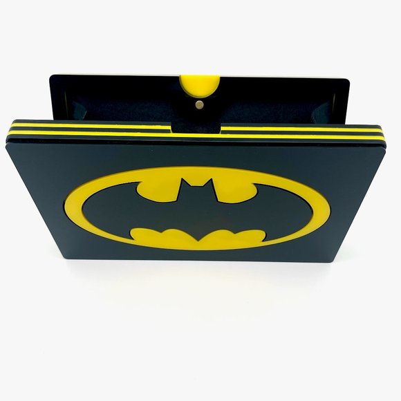 Uber  Rare Yazbukey DC Comics Batman Resin Clutch - Picture 4 of 14
